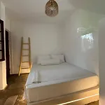 γεράνι In Ktima Gerostathi * Polychrono