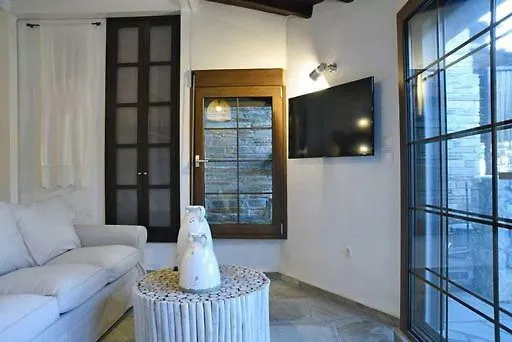 γεράνι In Ktima Gerostathi Vilă *