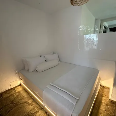 γεράνι In Ktima Gerostathi